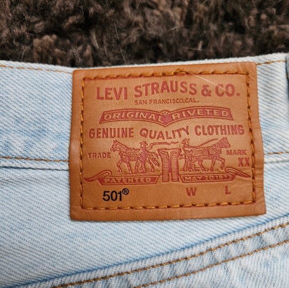 Levi 501 shorts - Picture 3 of 4